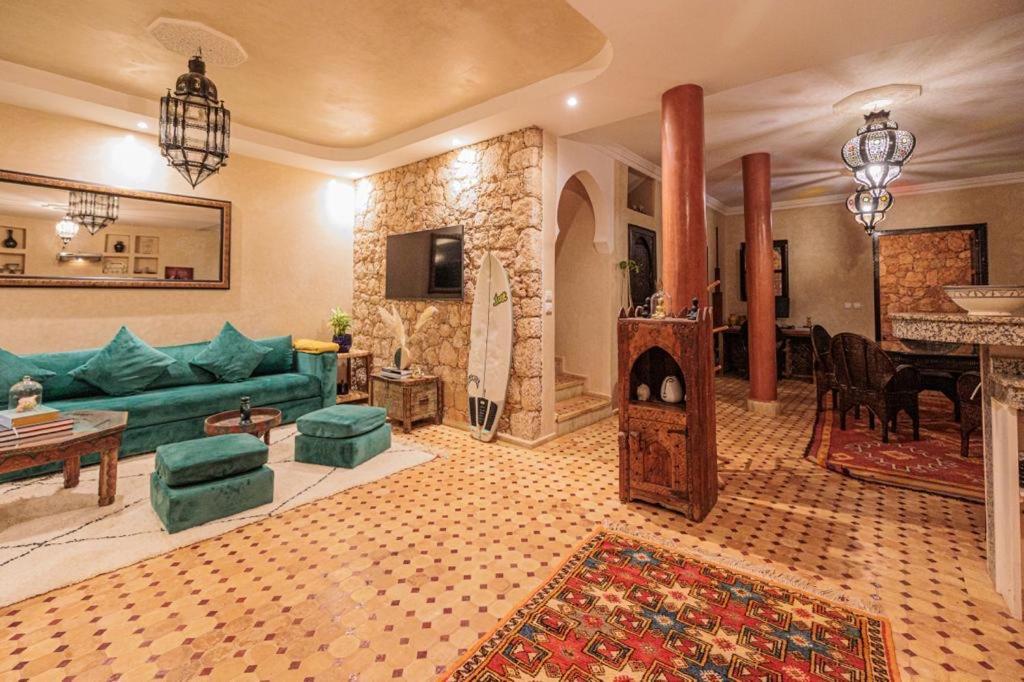 Cheerful 4-Bedroom Home In מירלפט מראה חיצוני תמונה